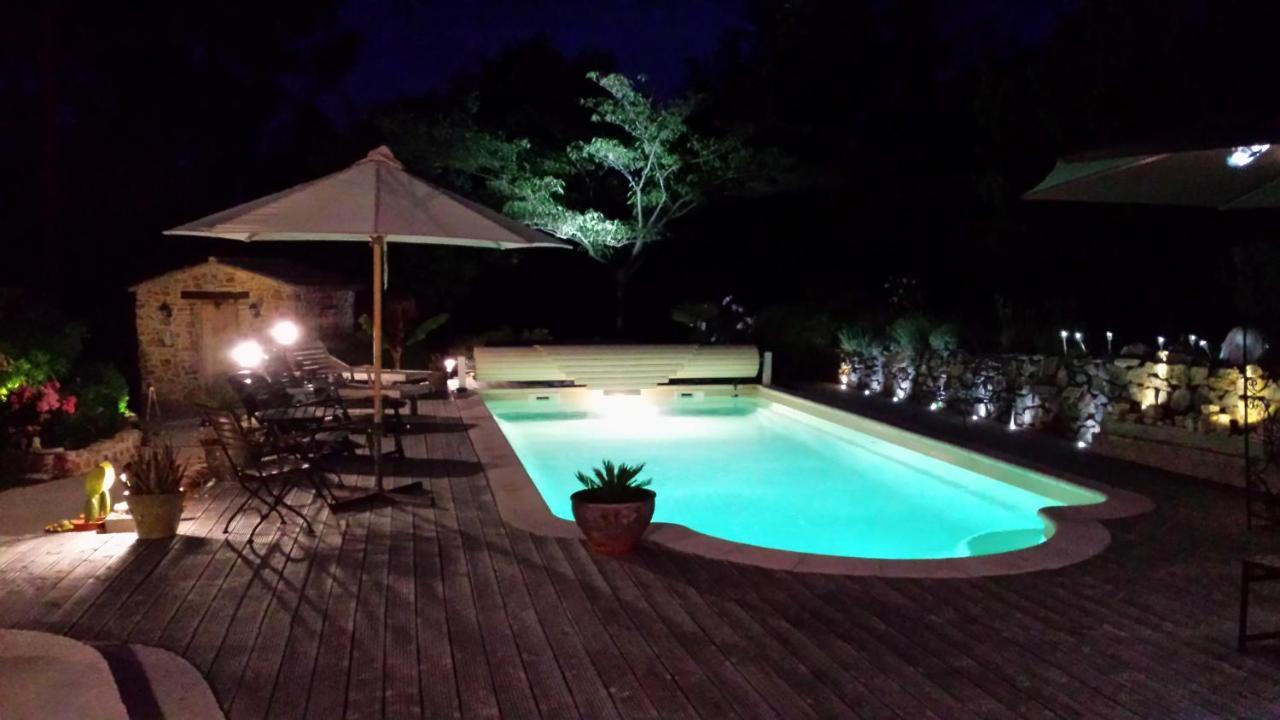 Le Jardin Des Selves Bed & Breakfast Draguignan Dış mekan fotoğraf