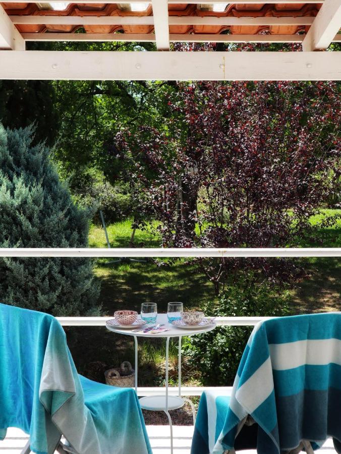 Le Jardin Des Selves Bed & Breakfast Draguignan Dış mekan fotoğraf